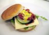 Cheeseburger mit Ruccola