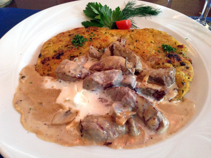 Rinderfilet-Streifen Rösti Sahnesauce