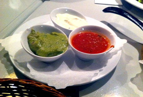 Sour Cream, Salsa und Guacamole-Dip