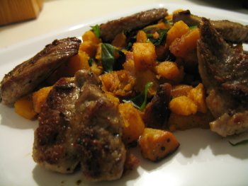 Spanische Süßkartoffeln mit Schweinenackensteak